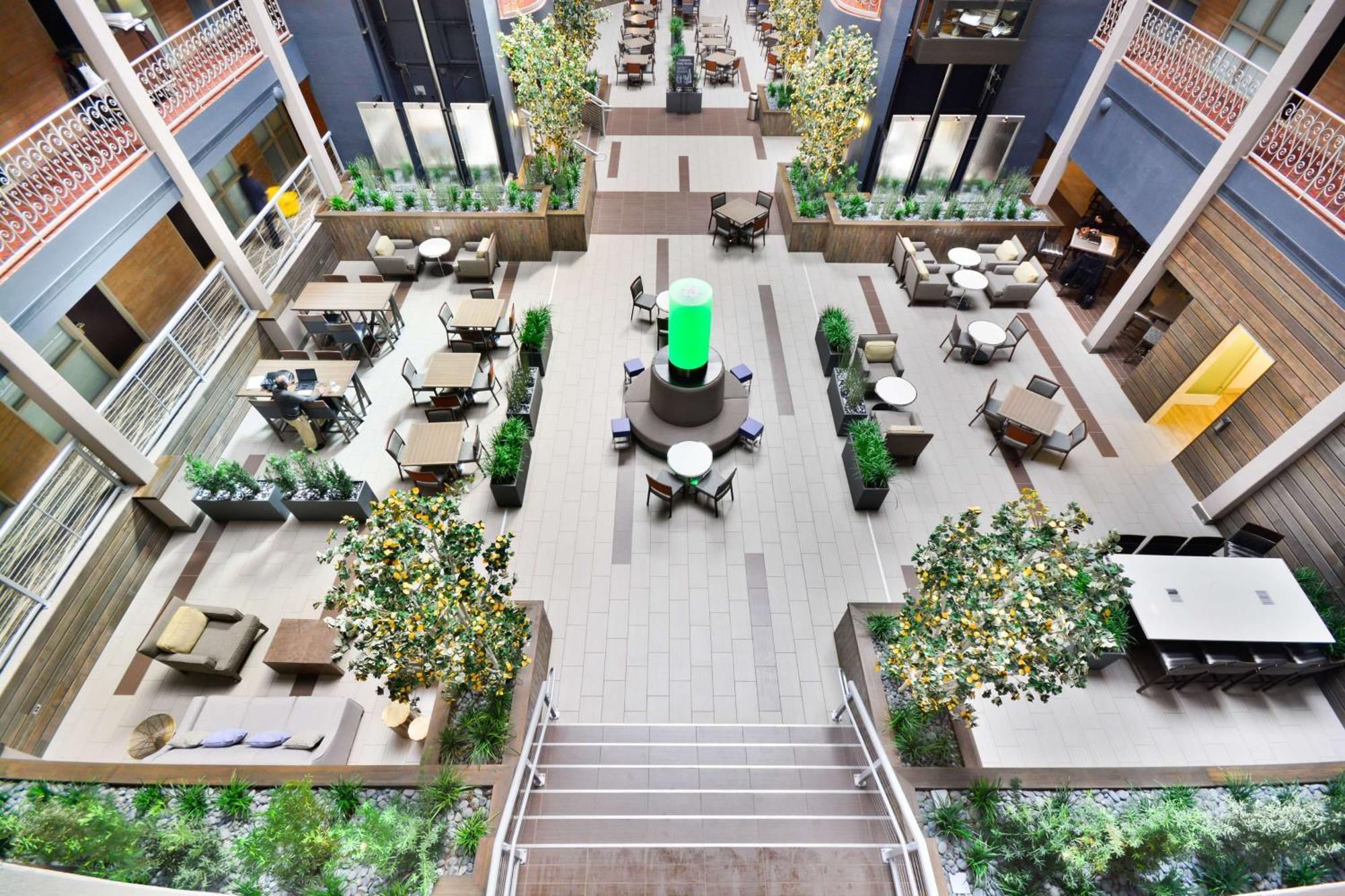 Embassy Suites By Hilton Denver Central Park Zewnętrze zdjęcie