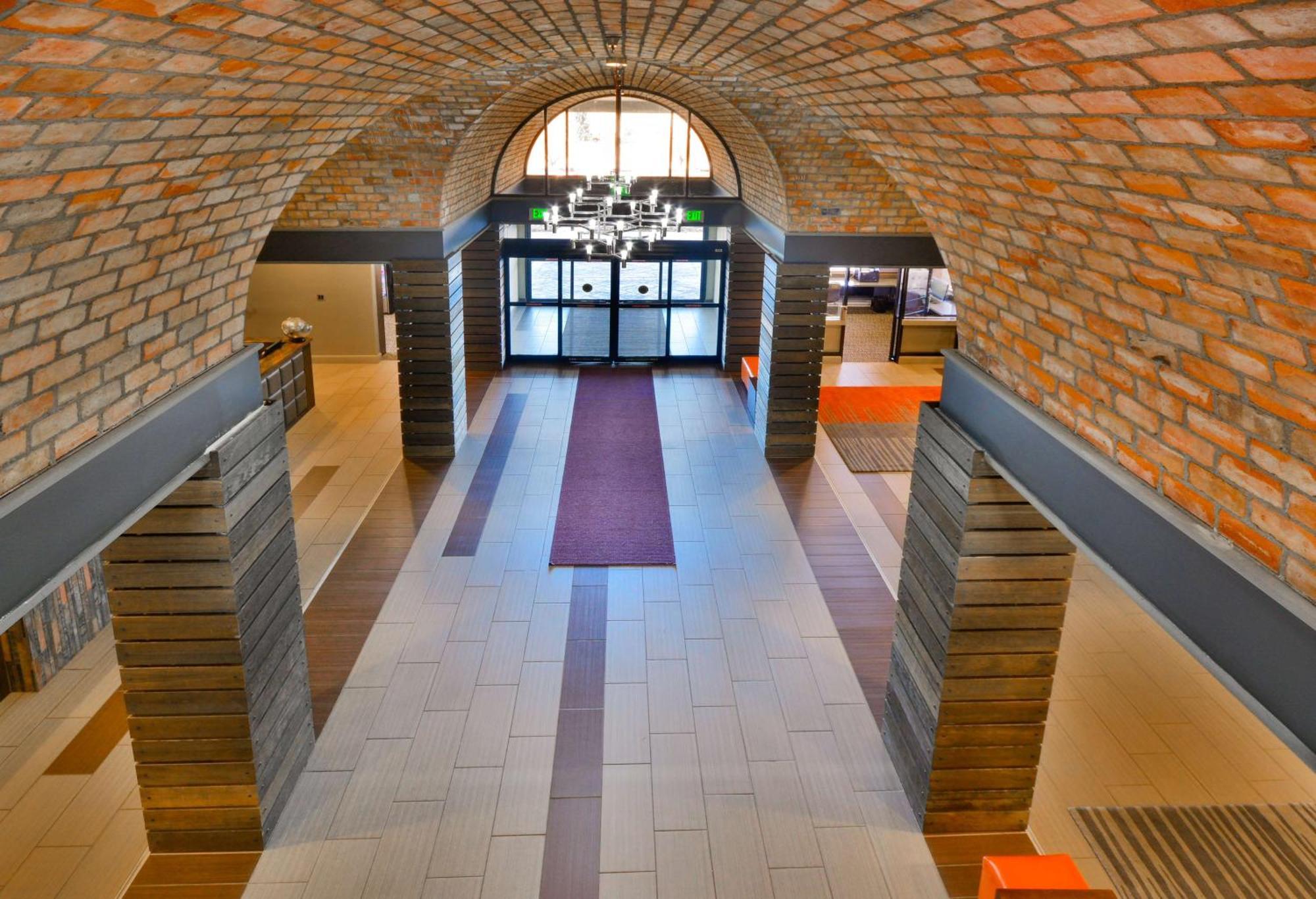 Embassy Suites By Hilton Denver Central Park Zewnętrze zdjęcie